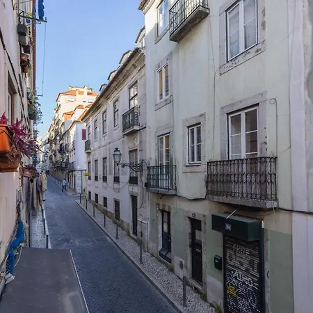 Apartman Modern In Bairro Alto By Lovelystay *