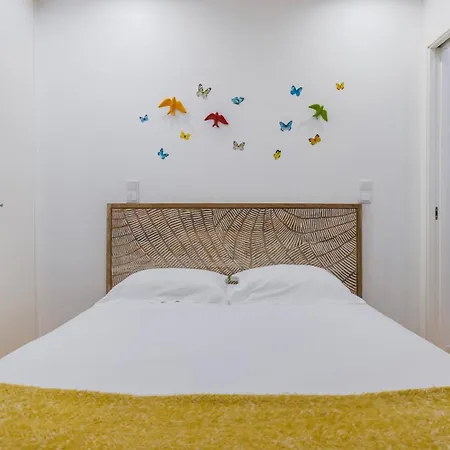 Апартаменты Modern In Bairro Alto By Lovelystay *
