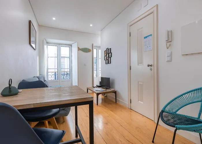 Modern In Bairro Alto By Lovelystay 아파트 리스본