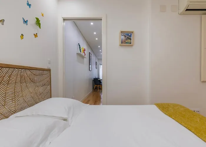 Modern In Bairro Alto By Lovelystay *